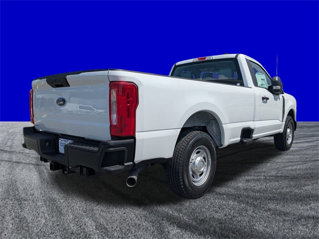 2026 Ford F-350 XL photo 3