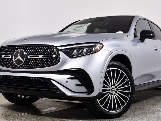 2026 Mercedes Benz GLC 300 Coupe 4MATIC photo 3