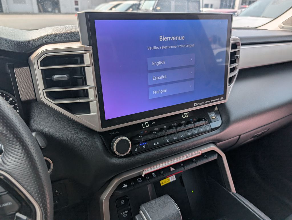 2022 Toyota Tundra Limited photo 14