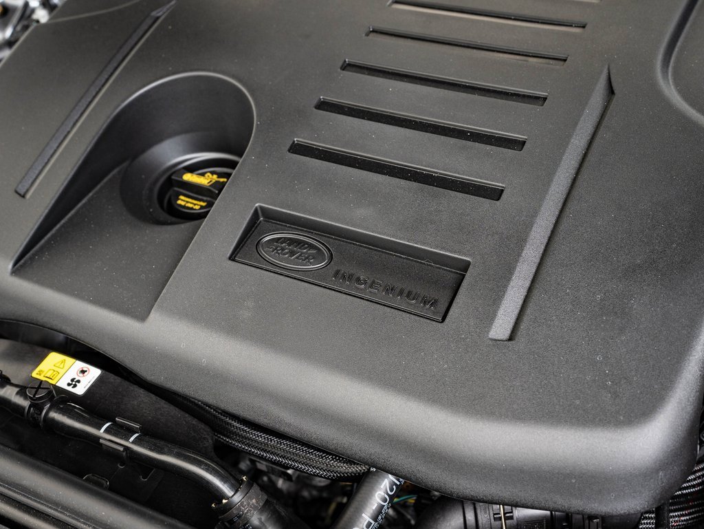 2025 Land Rover Discovery SE photo 29
