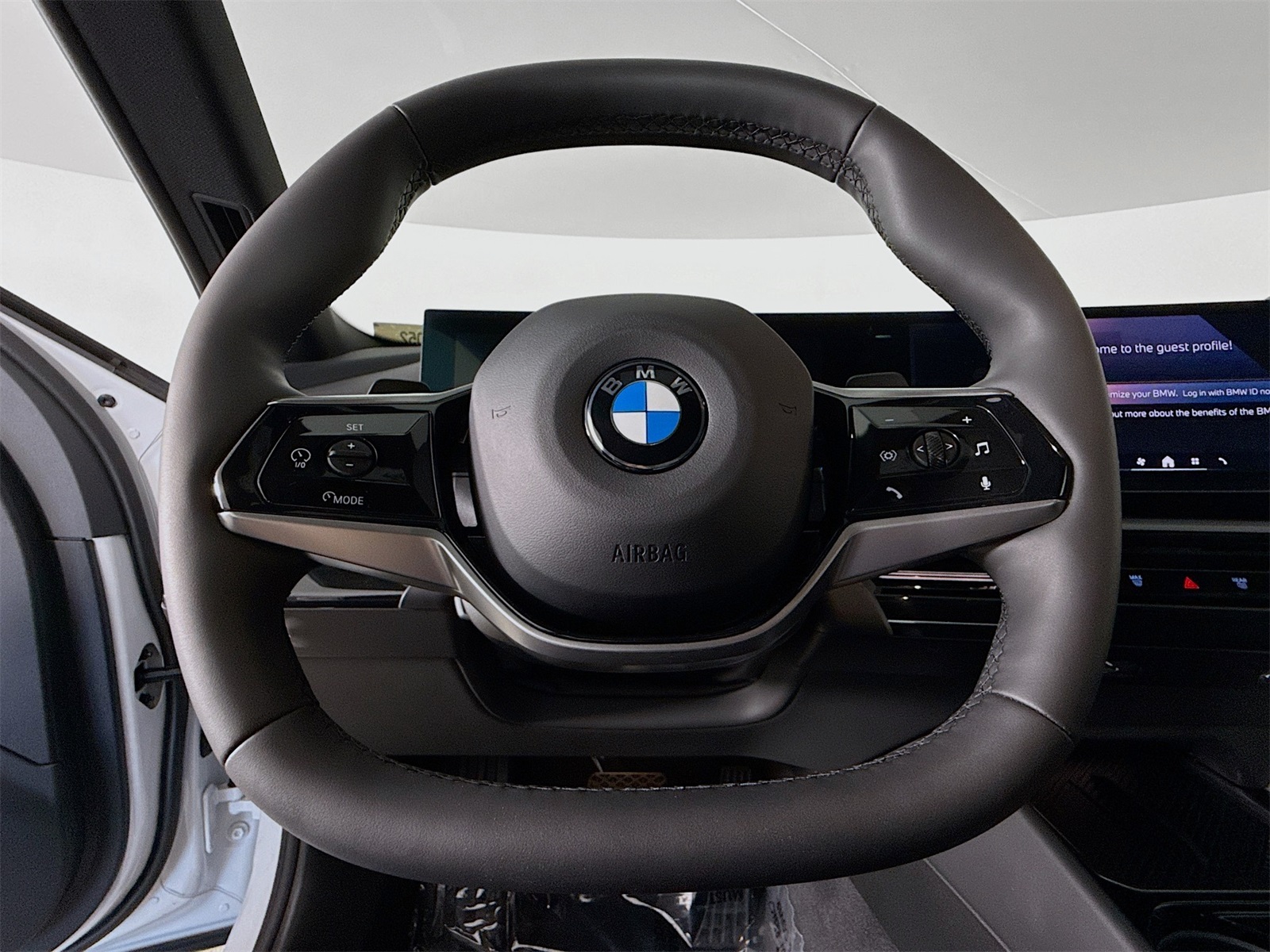 2025 Bmw 530i photo 11