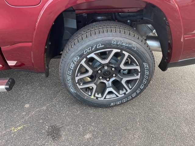 2026 Ram 1500 Laramie photo 14