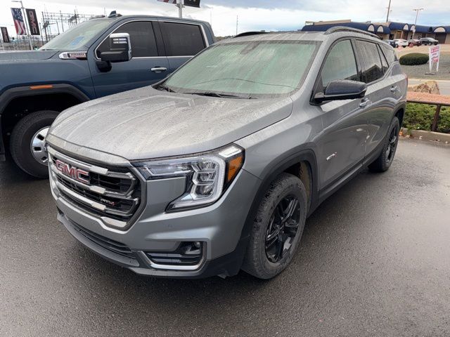 2023 GMC Terrain AT4