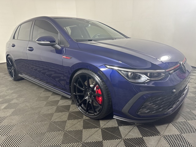 2023 Volkswagen Golf GTI S's photo