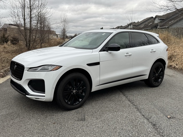 2026 Jaguar F-PACE R-Dynamic S's photo