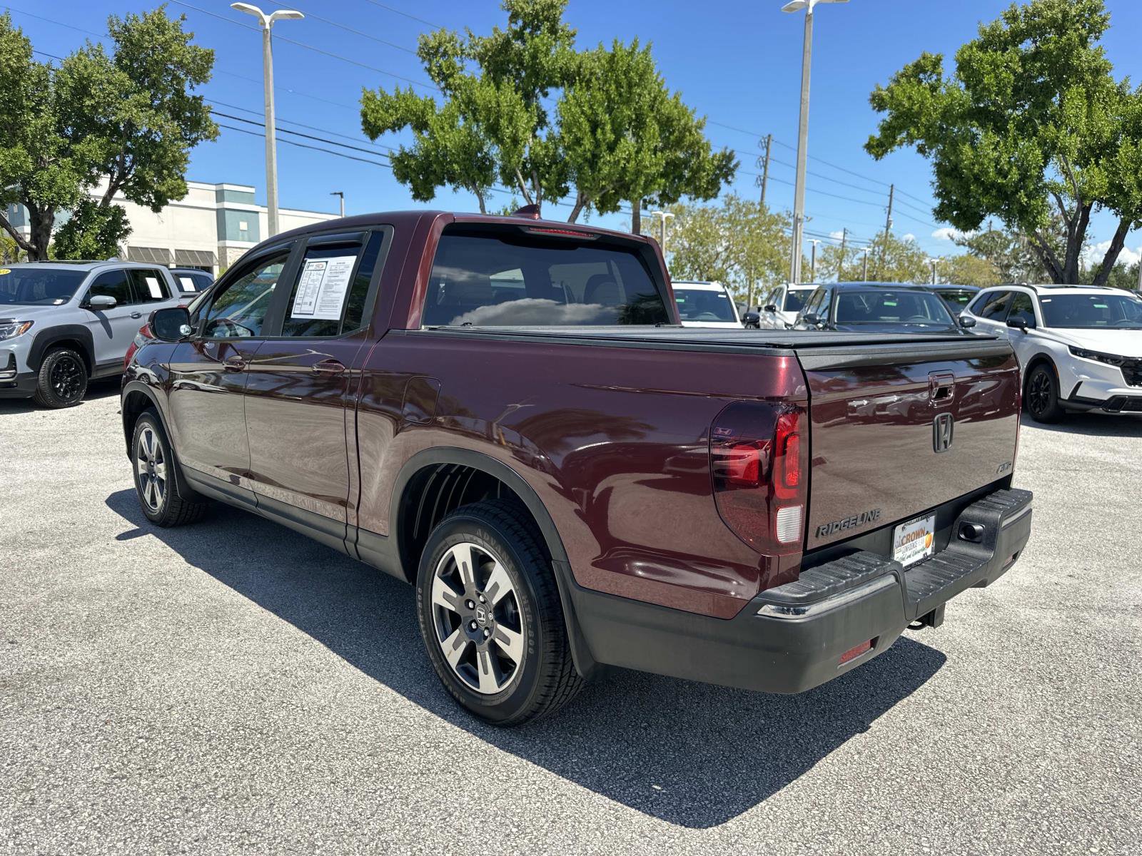 2017 Honda Ridgeline RTL-T photo 3