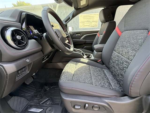 2026 Chevrolet Colorado Z71 photo 15