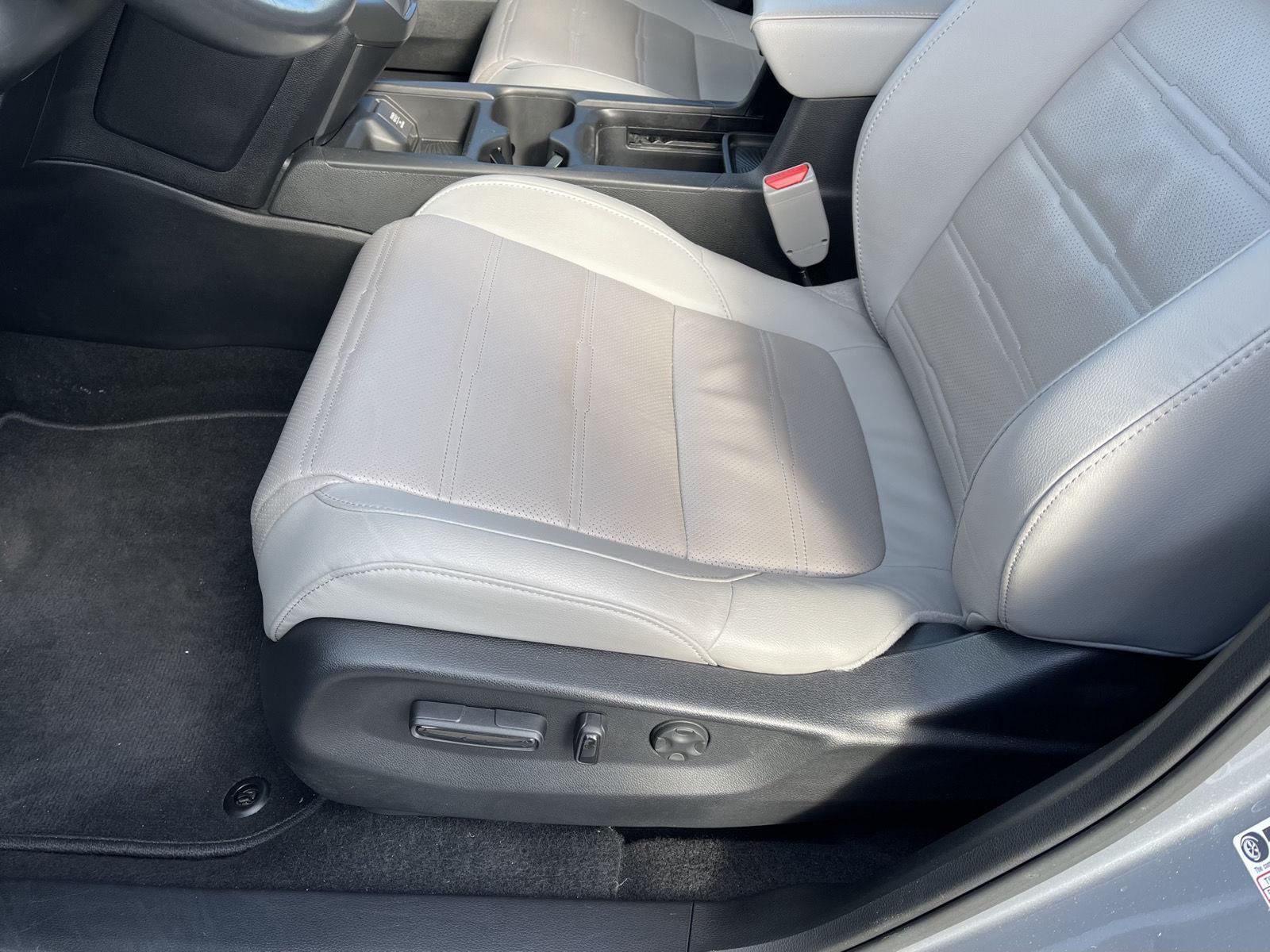 2019 Honda CR-V EX-L photo 3