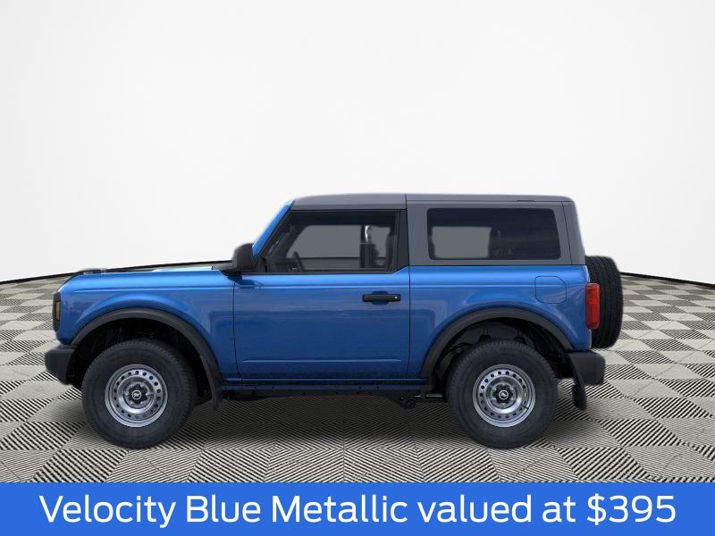 2025 Ford Bronco Base photo 3