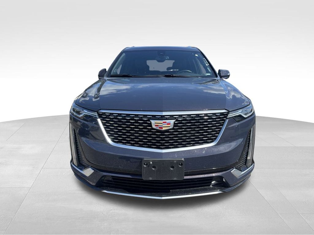 2025 Cadillac XT6 Premium Luxury photo 16