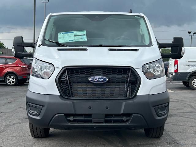2025 Ford Transit photo 17