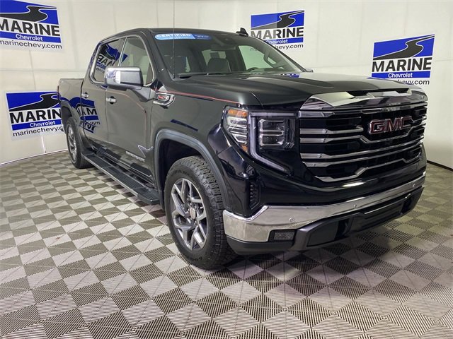 2022 GMC Sierra 1500 SLT's photo