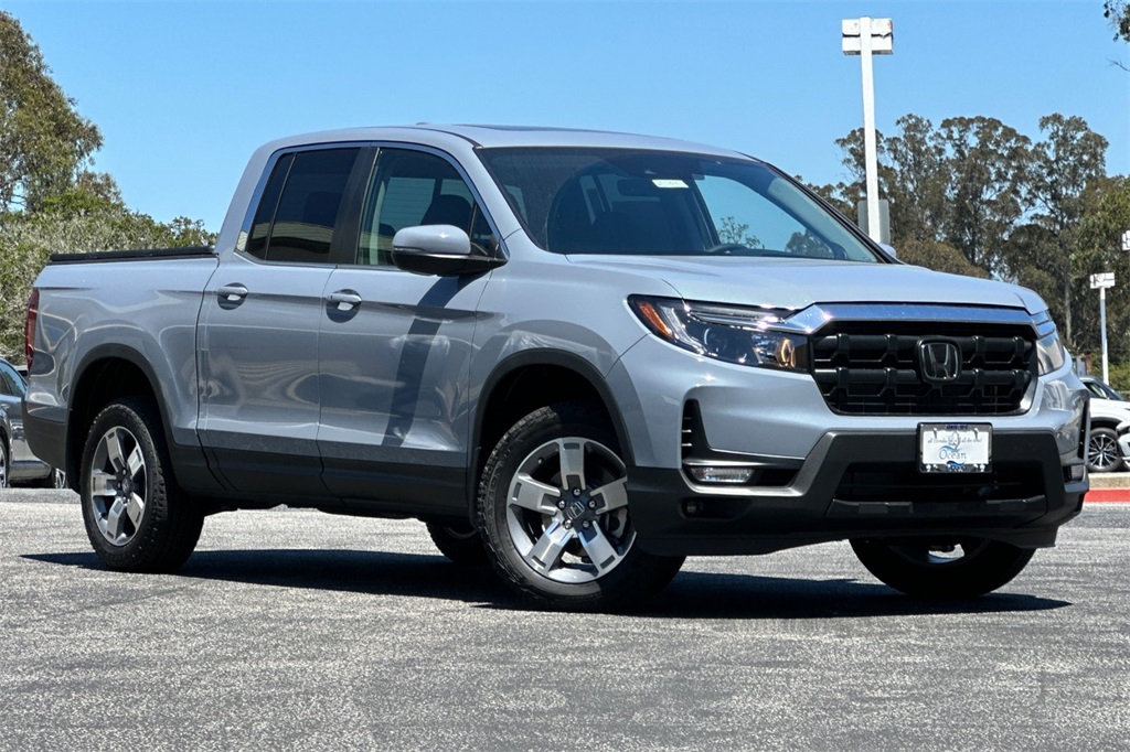2024 Honda Ridgeline RTL photo 2