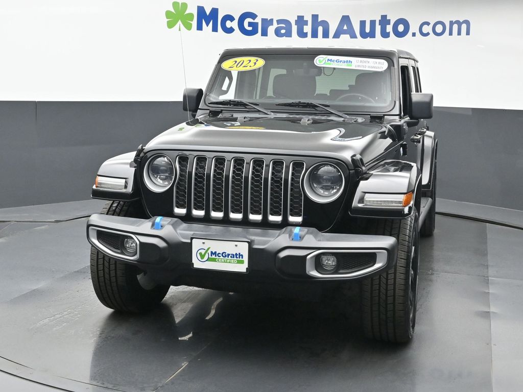 2023 Jeep Wrangler Sahara 4xe photo 3