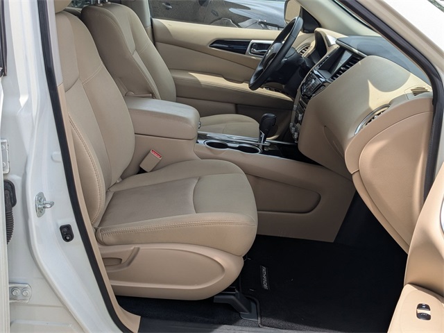 2020 Nissan Pathfinder SV photo 22