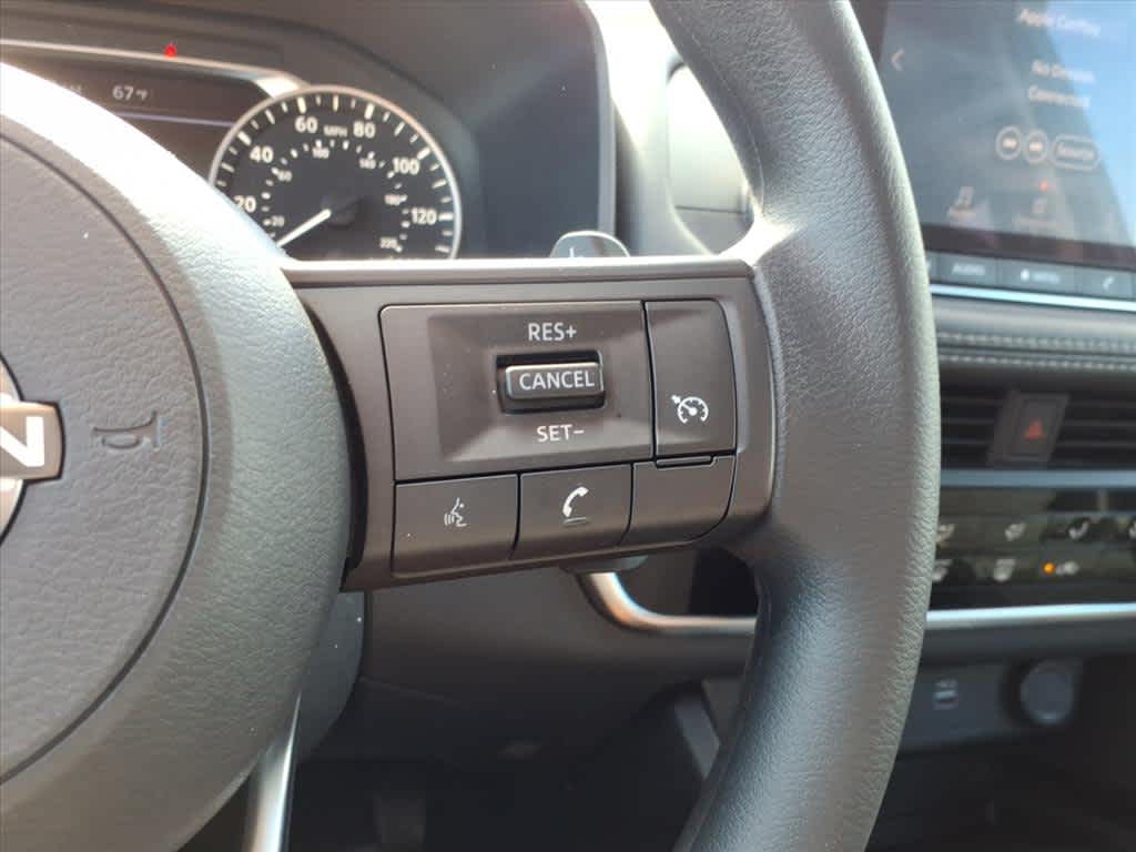 2023 Nissan Rogue S photo 22