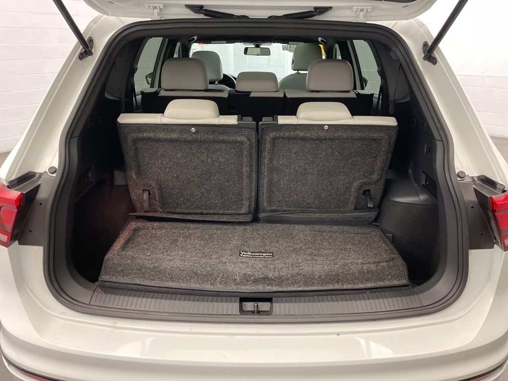 2021 Volkswagen Tiguan SE R-Line Black photo 18