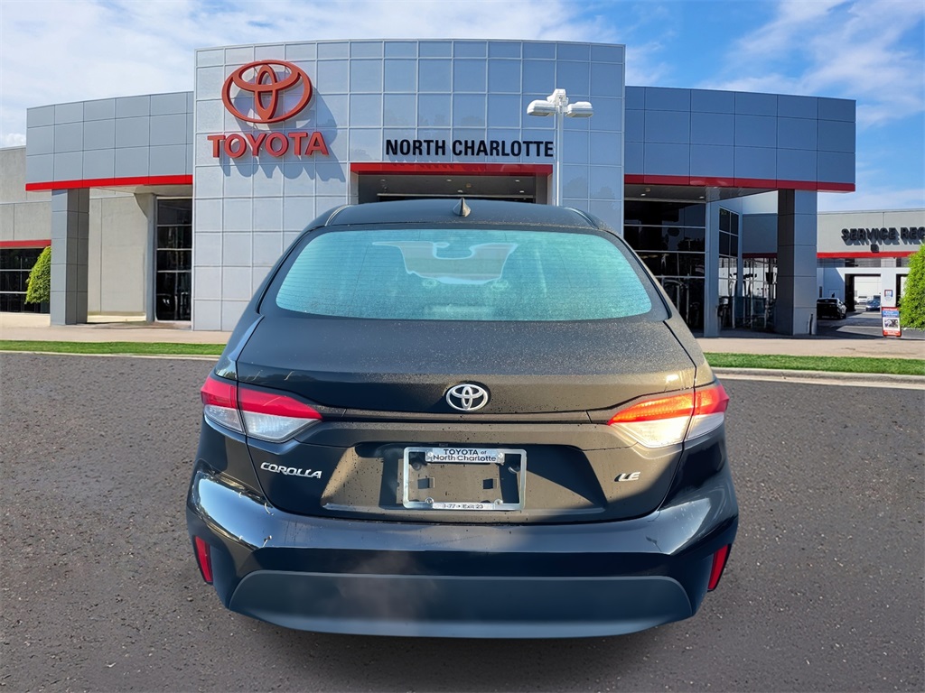 2025 Toyota Corolla LE photo 6