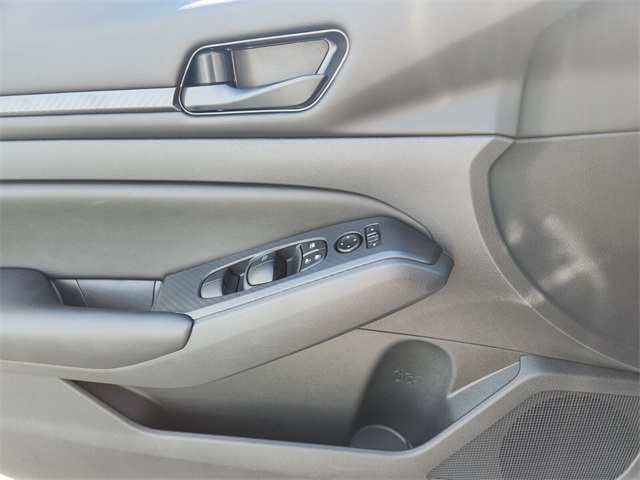 2025 Nissan Altima 2.5 S photo 23
