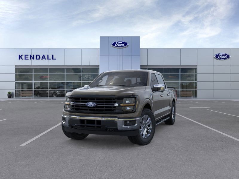 2025 Ford F-150 XLT photo 2