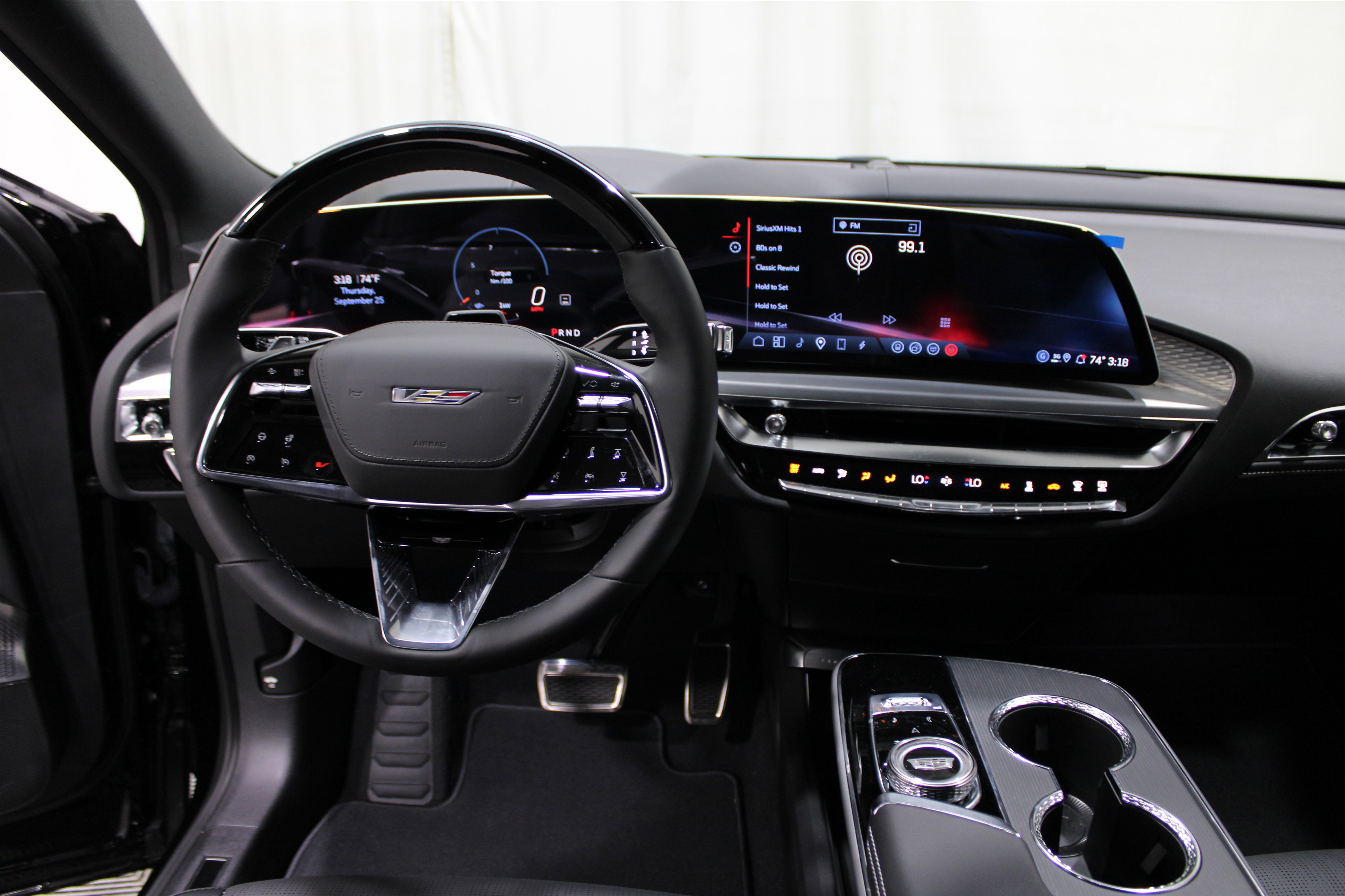 2026 Cadillac Lyriq photo 2