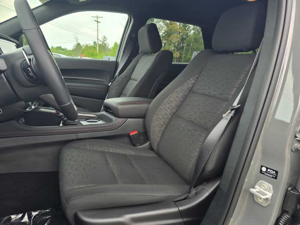 2025 Dodge Durango GT photo 16