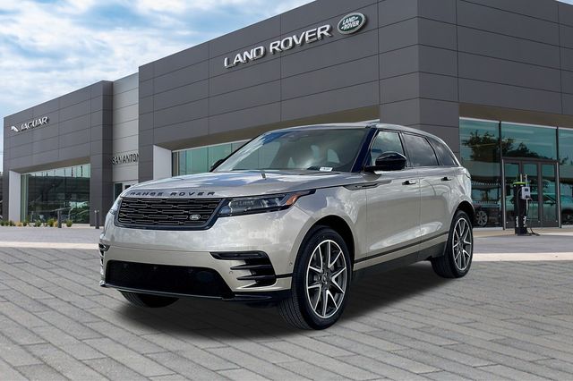 2026 Land Rover Range Rover Velar Dynamic SE's photo