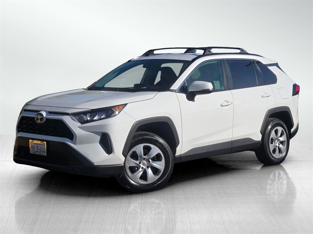 2019 Toyota RAV4 LE photo 8