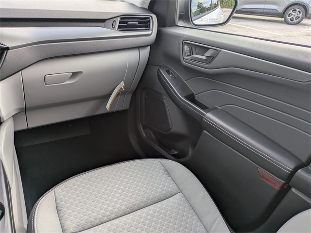 2026 Ford Escape Active photo 15