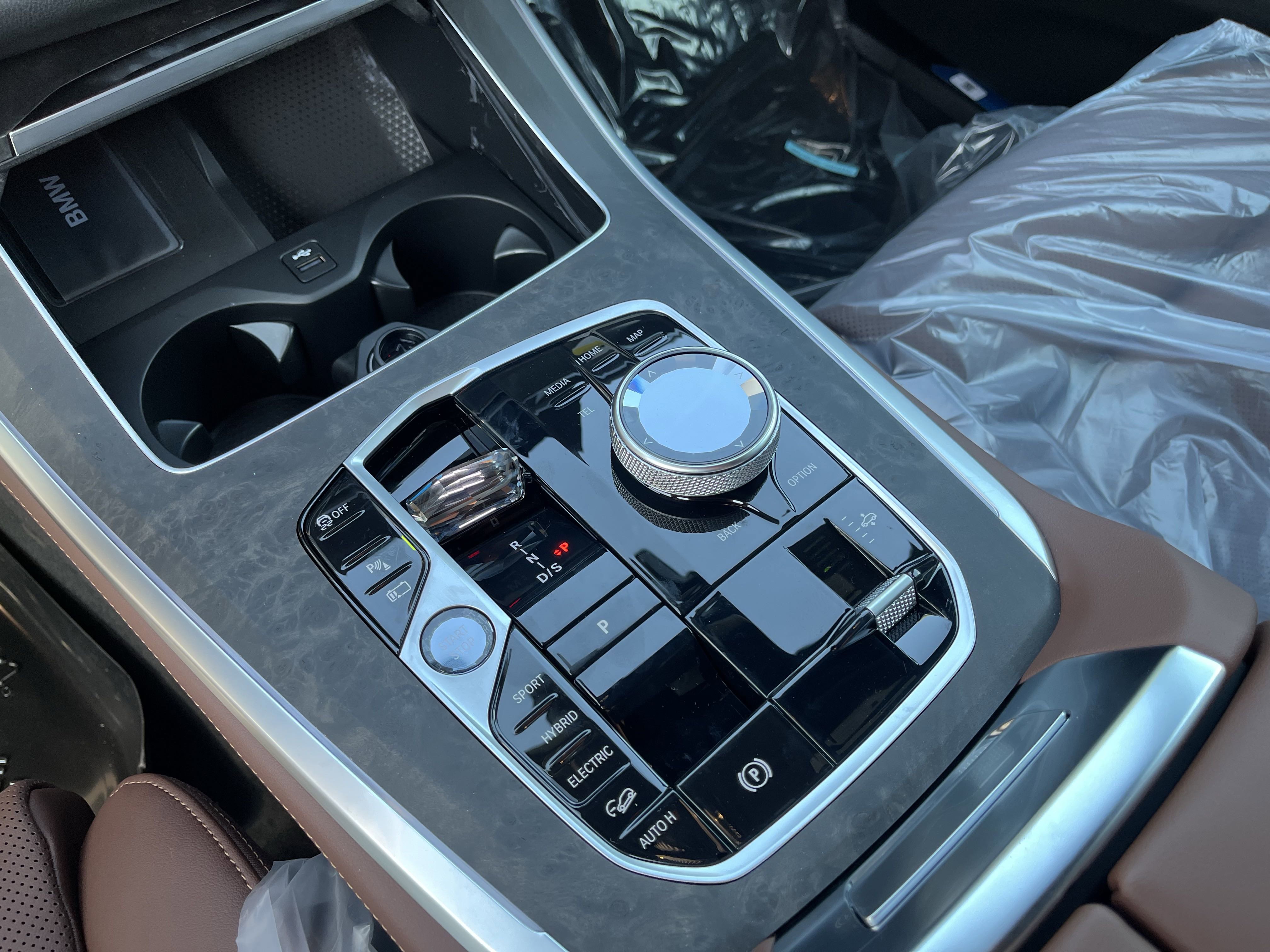 2026 Bmw X5 xDrive50e photo 5