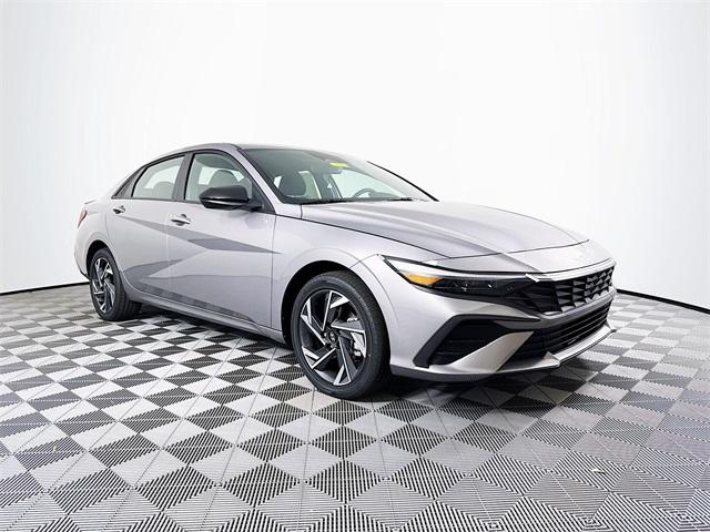 2025 Hyundai Elantra Hybrid SEL Sport photo 9