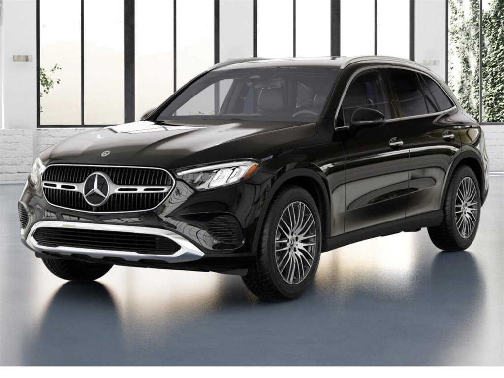 2025 Mercedes-Benz GLC Base's photo