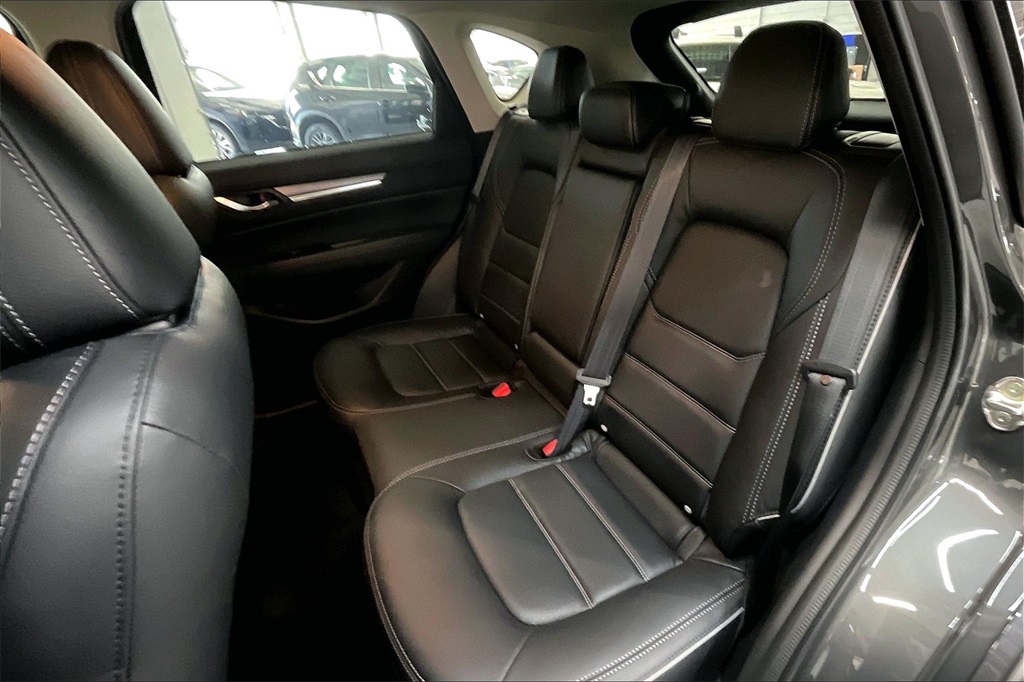 2025 MAZDA CX-5 - Image 9