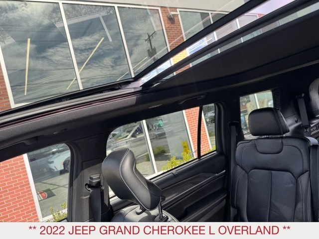 2022 Jeep Grand Cherokee Overland photo 22
