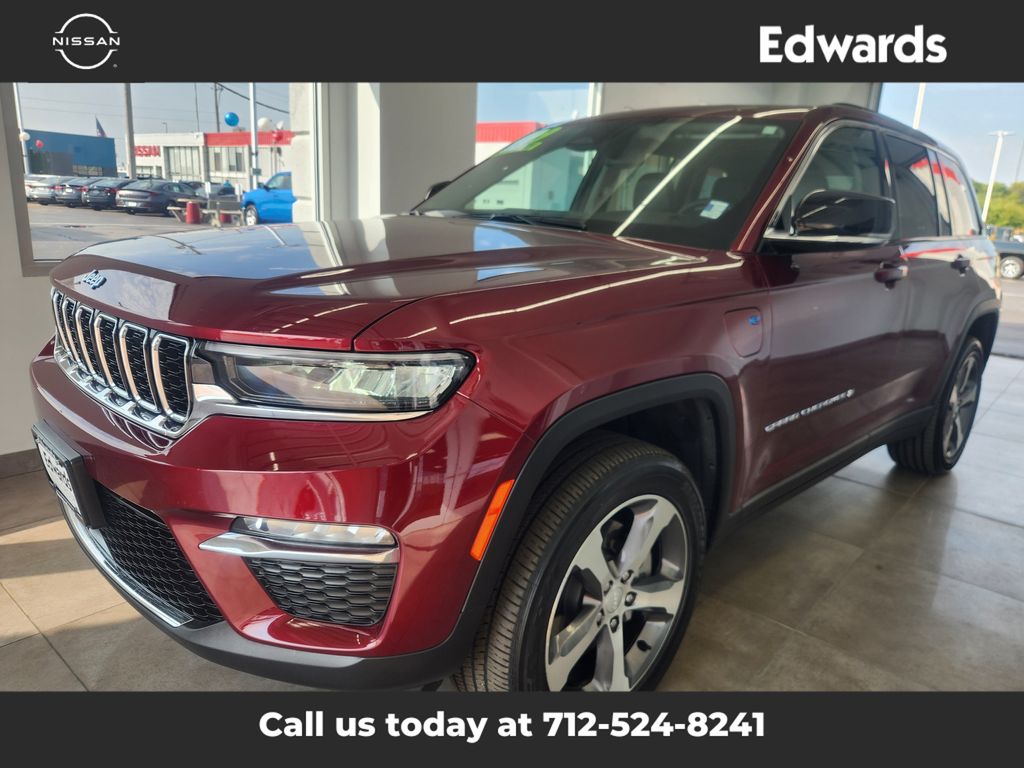 2023 Jeep Cherokee 4xe photo 4