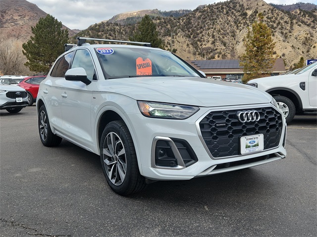 2022 Audi Q5 Premium's photo