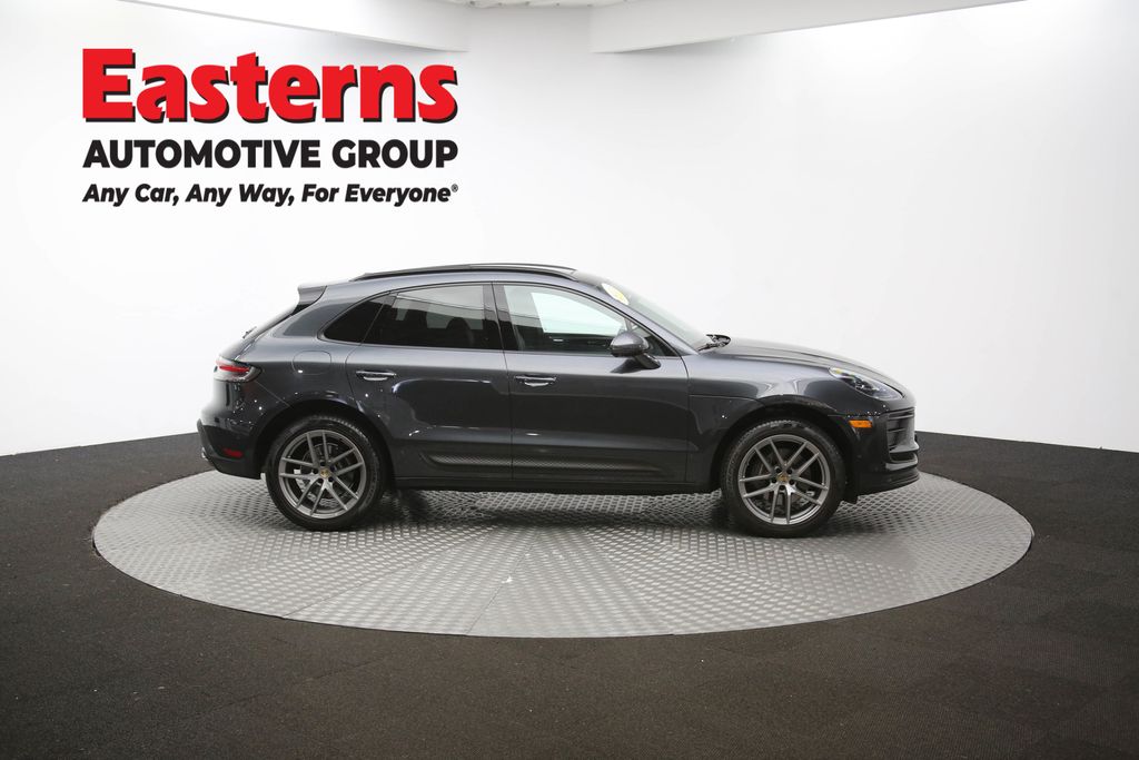 2024 Porsche Macan Base photo 37