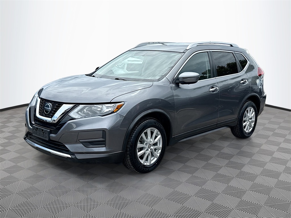 2018 Nissan Rogue SV photo 3
