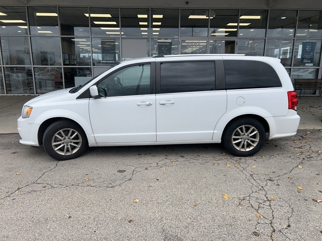 2019 Dodge Grand Caravan SXT photo 2