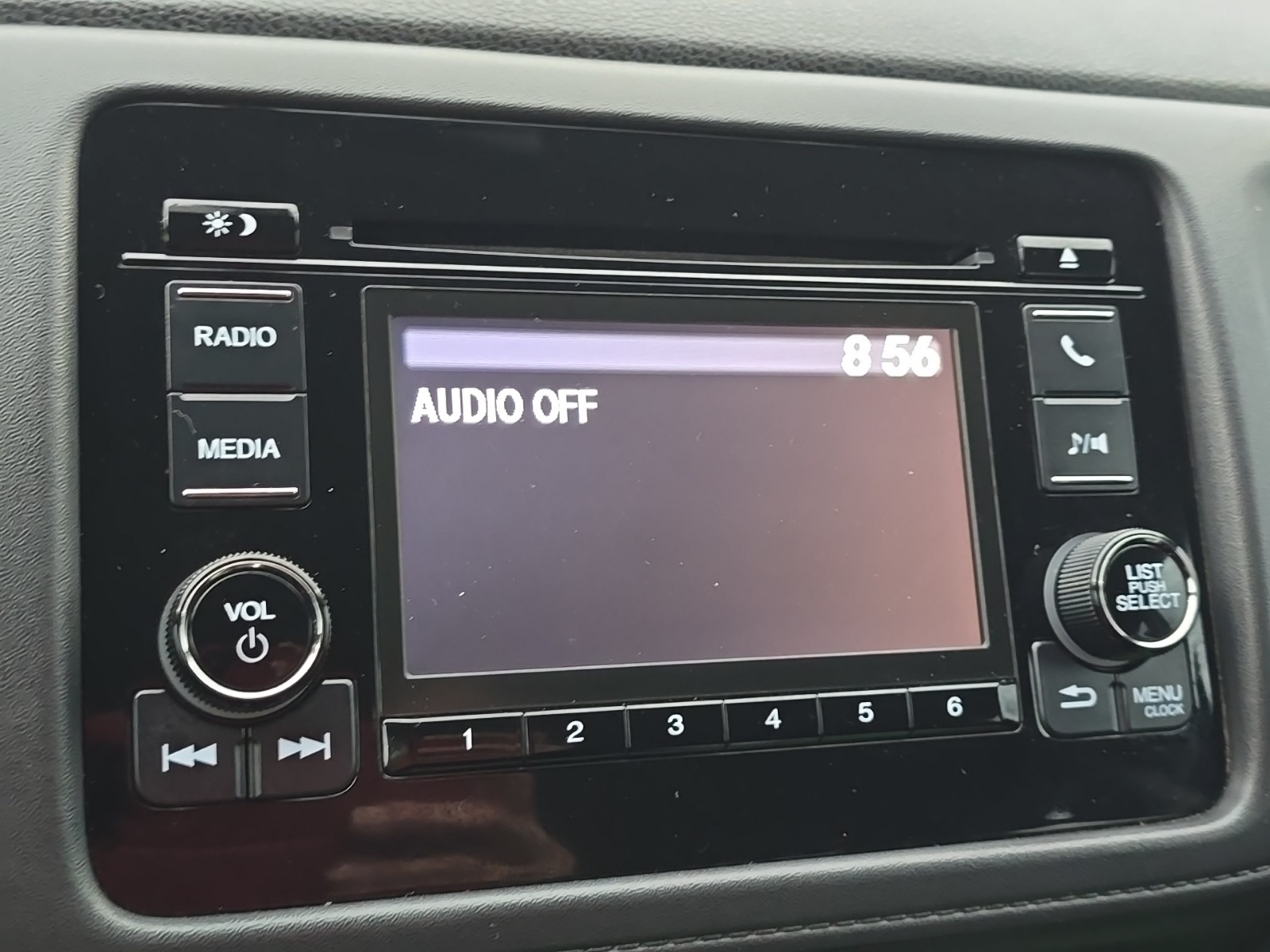 2020 Honda HR-V LX photo 19