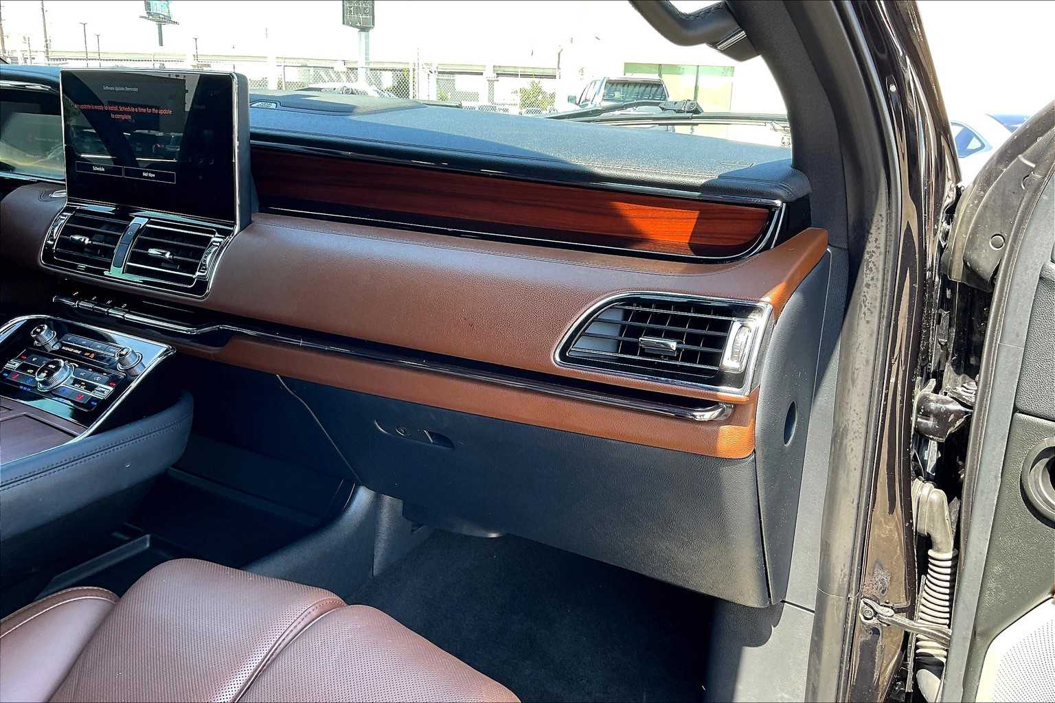2022 Lincoln Navigator Reserve photo 15