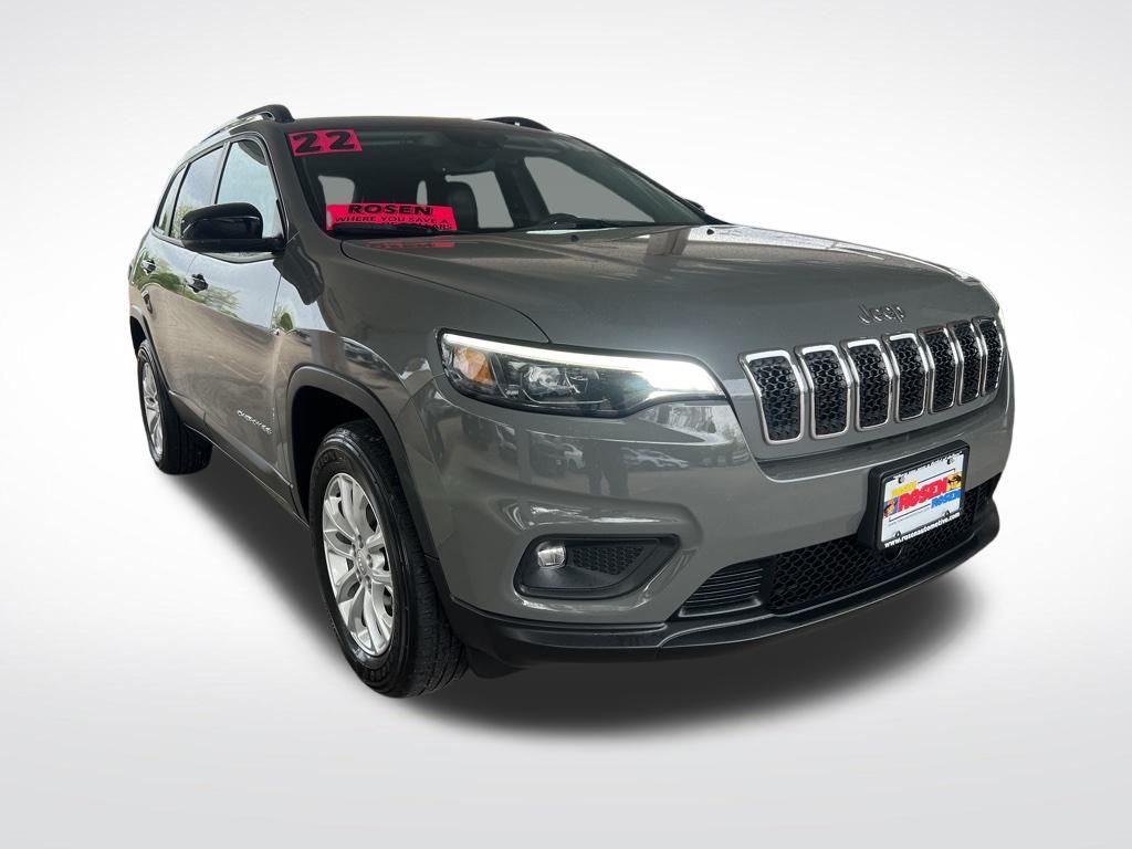 2022 Jeep Cherokee Latitude Lux photo 3