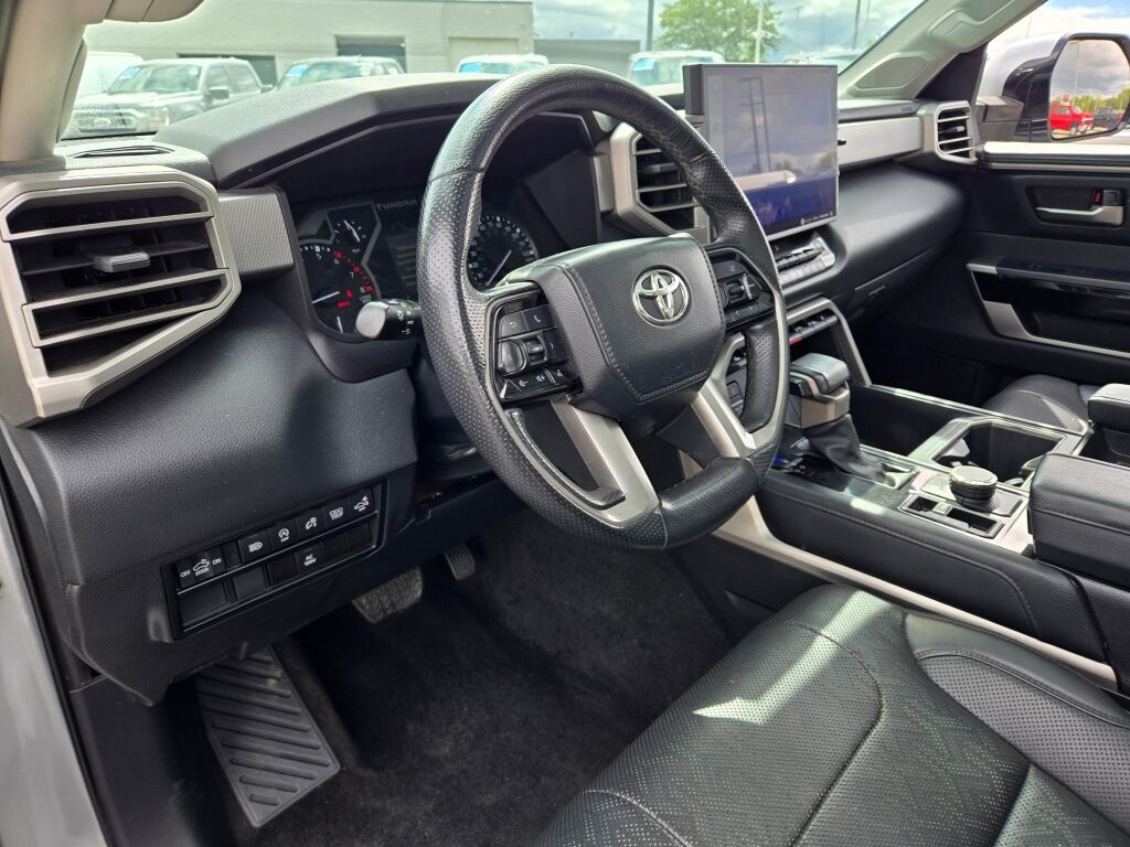 2023 Toyota Tundra Limited photo 21