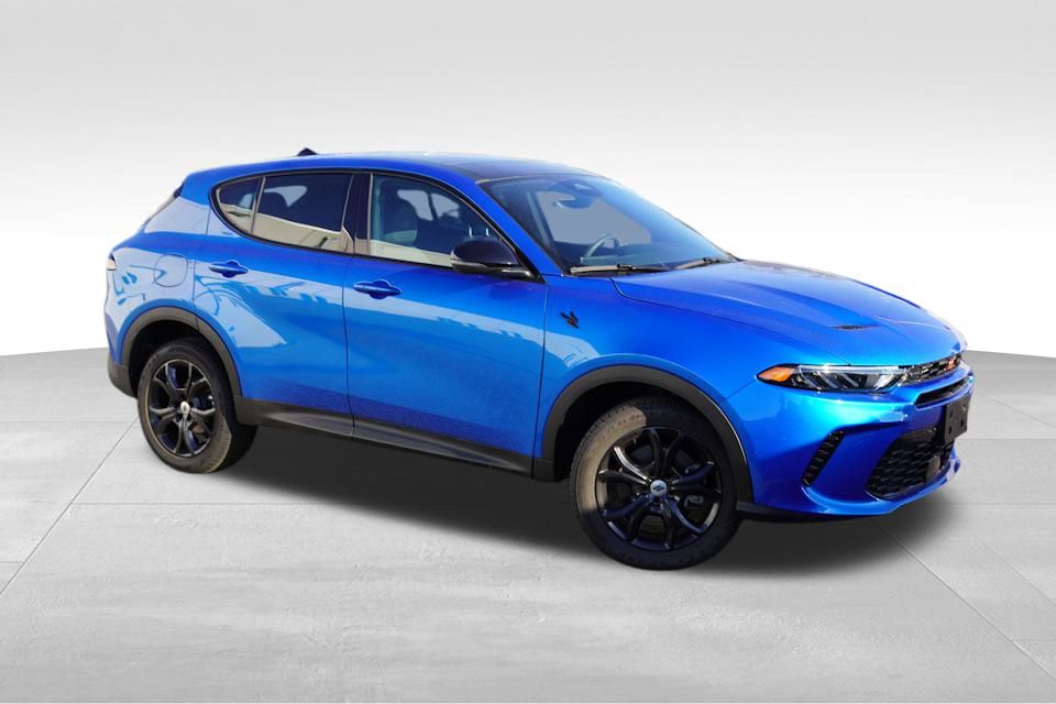 2024 Dodge Hornet GT Plus photo 2