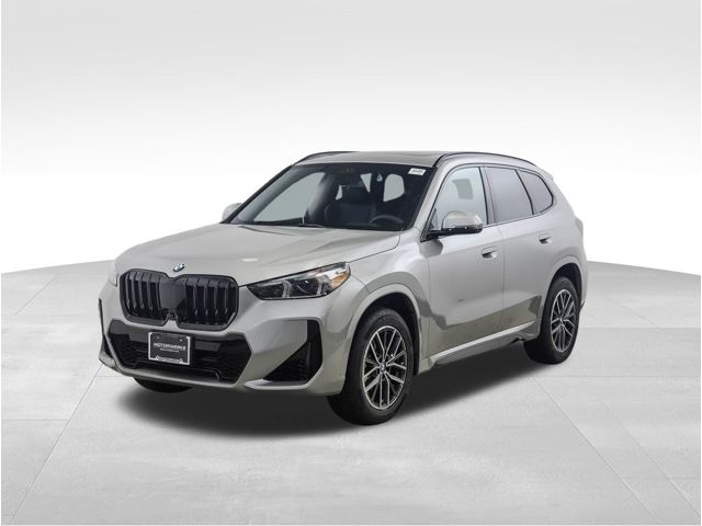 2026 BMW X1 28i's photo