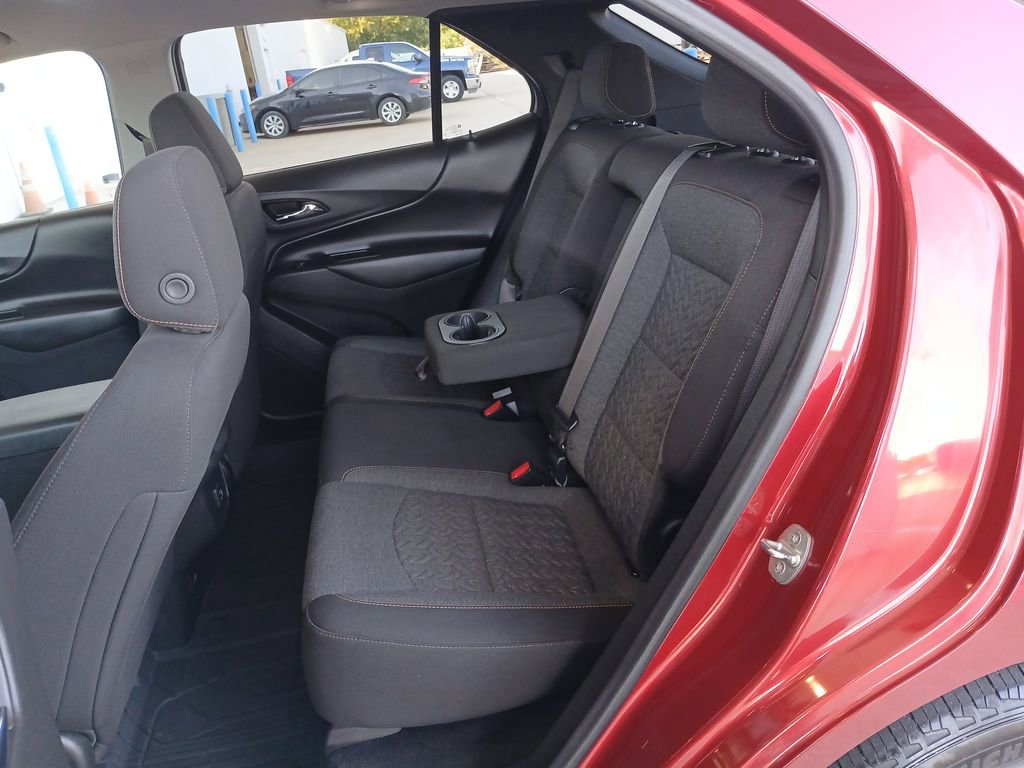 2022 Chevrolet Equinox LT photo 26