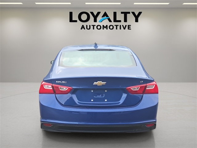 2023 Chevrolet Malibu 1LT photo 4