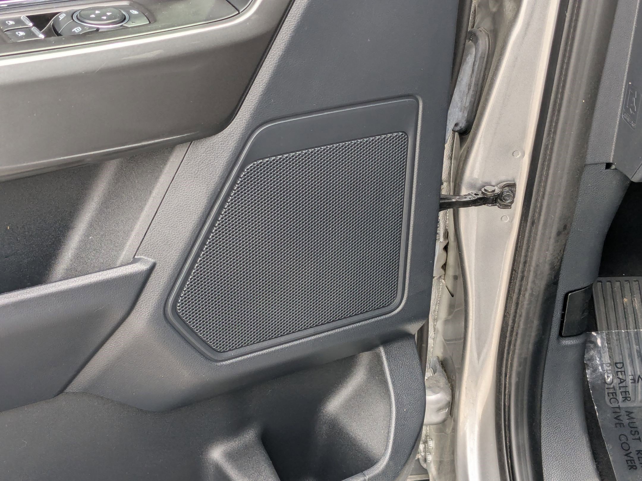 2023 Ford F-150 XLT photo 12
