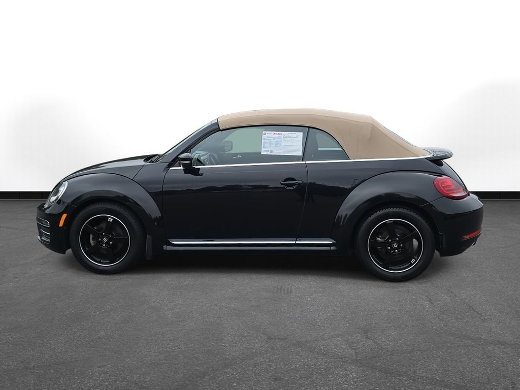 2018 Volkswagen Beetle SE Coast photo 8