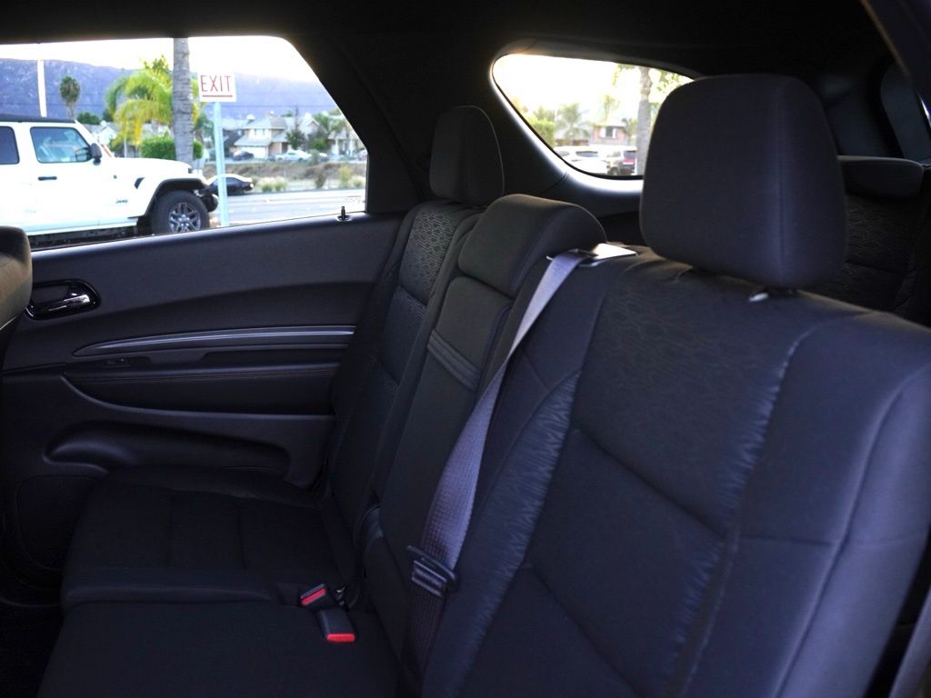 New 2025 Diamond Black Clear-Coat Exterior Paint Dodge R/T Blacktop image 22